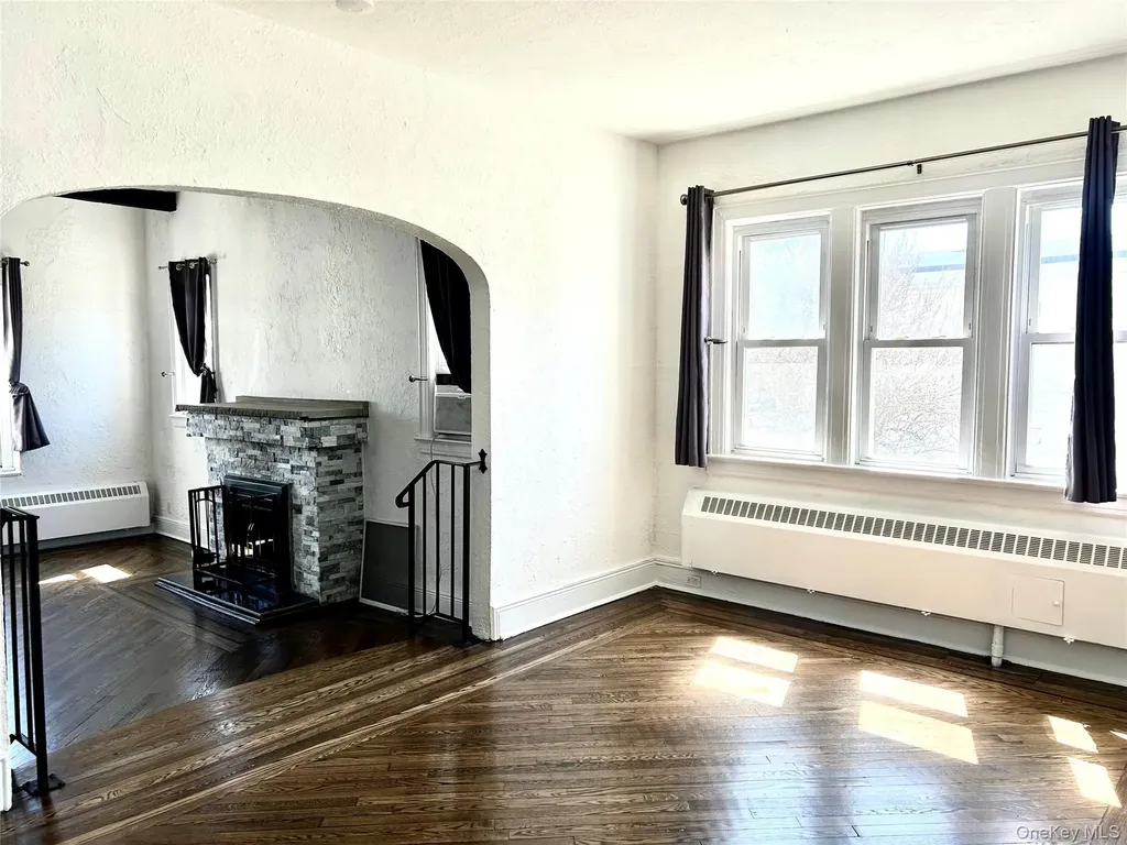 105 Mitchell Avenue Long Beach NY 11561