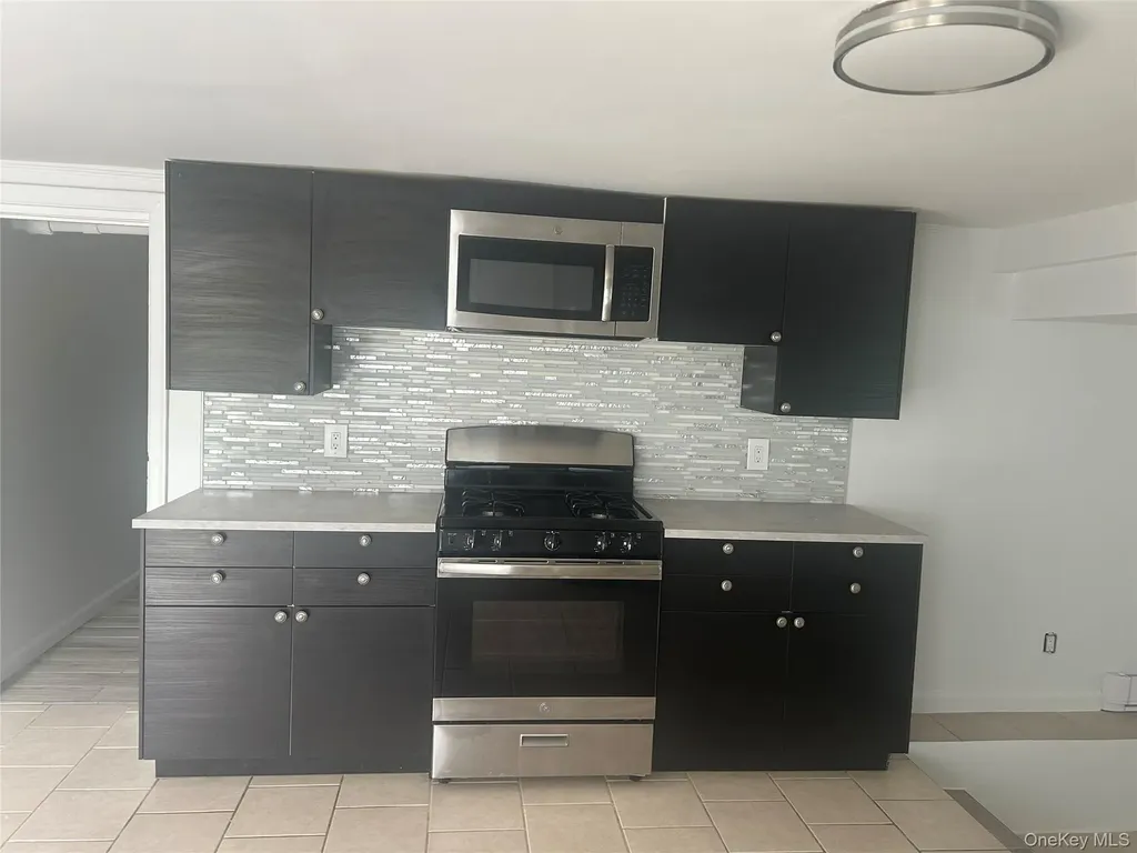 105 Mitchell Avenue Long Beach NY 11561