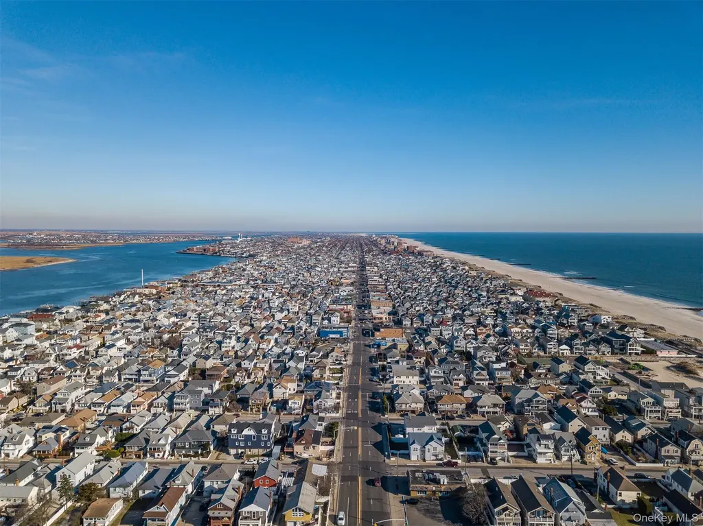 105 Mitchell Avenue Long Beach NY 11561