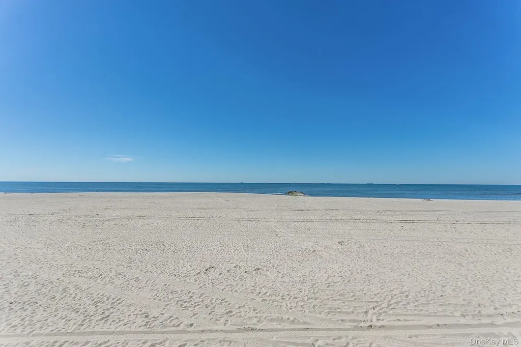 105 Mitchell Avenue Long Beach NY 11561