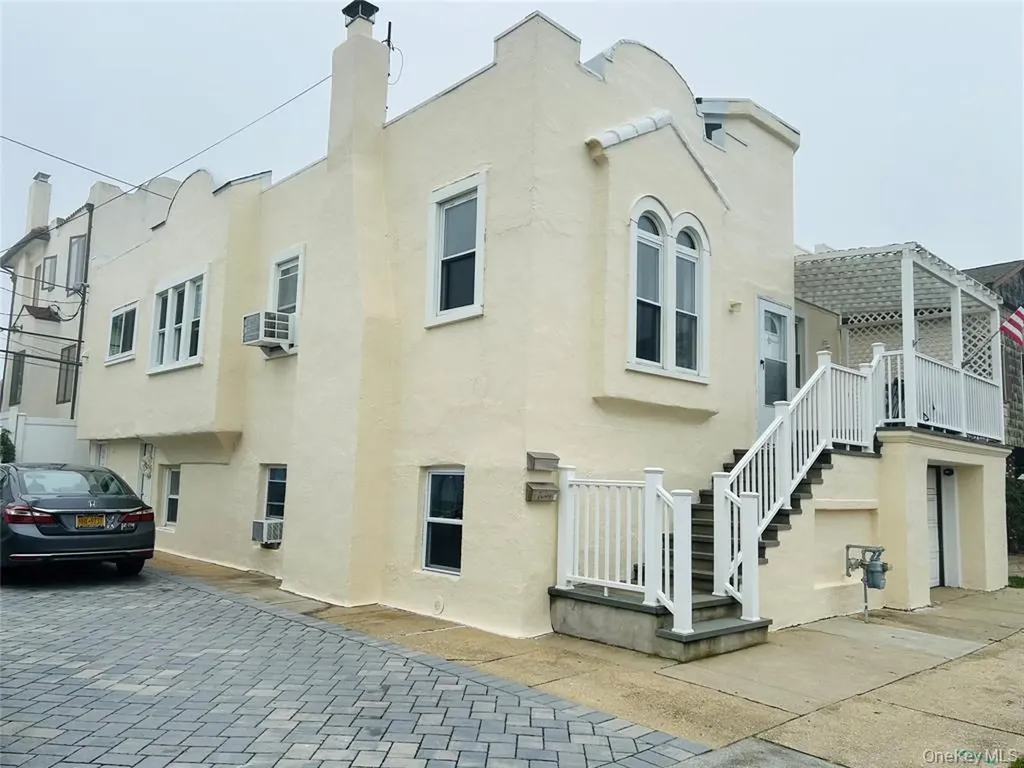 105 Mitchell Avenue Long Beach NY 11561