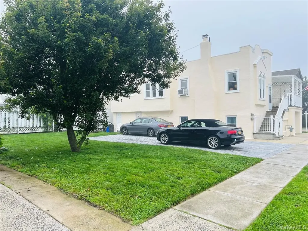 105 Mitchell Avenue Long Beach NY 11561
