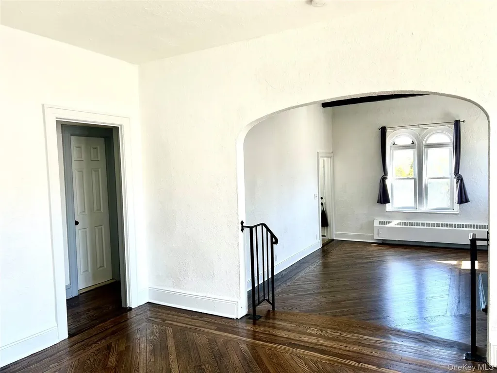 105 Mitchell Avenue Long Beach NY 11561