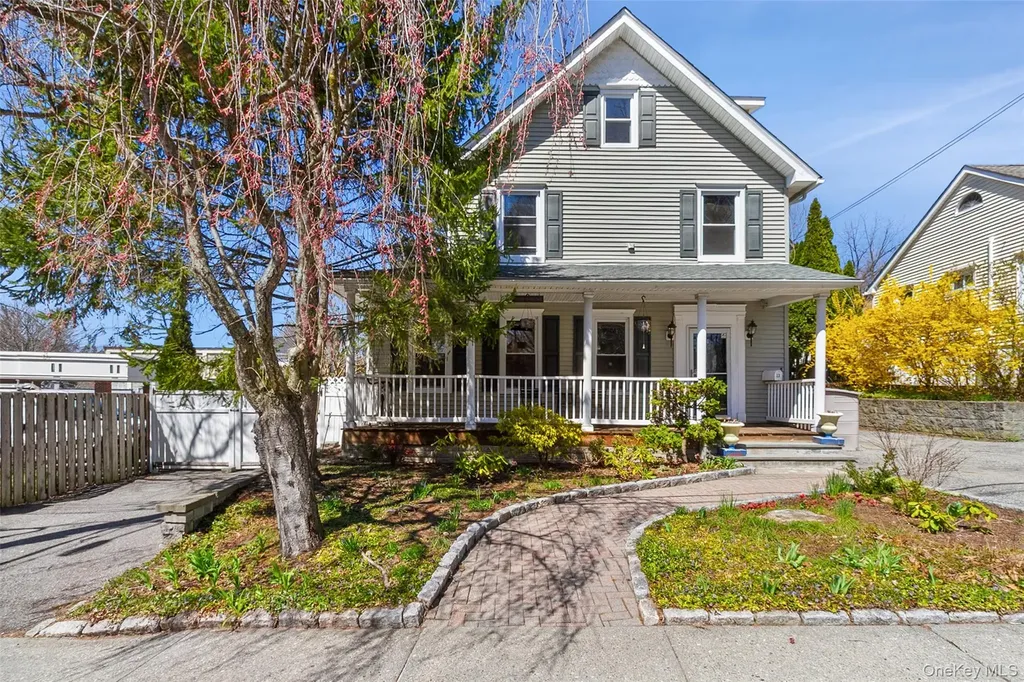 13 Lenox Place Mount Kisco NY 10549