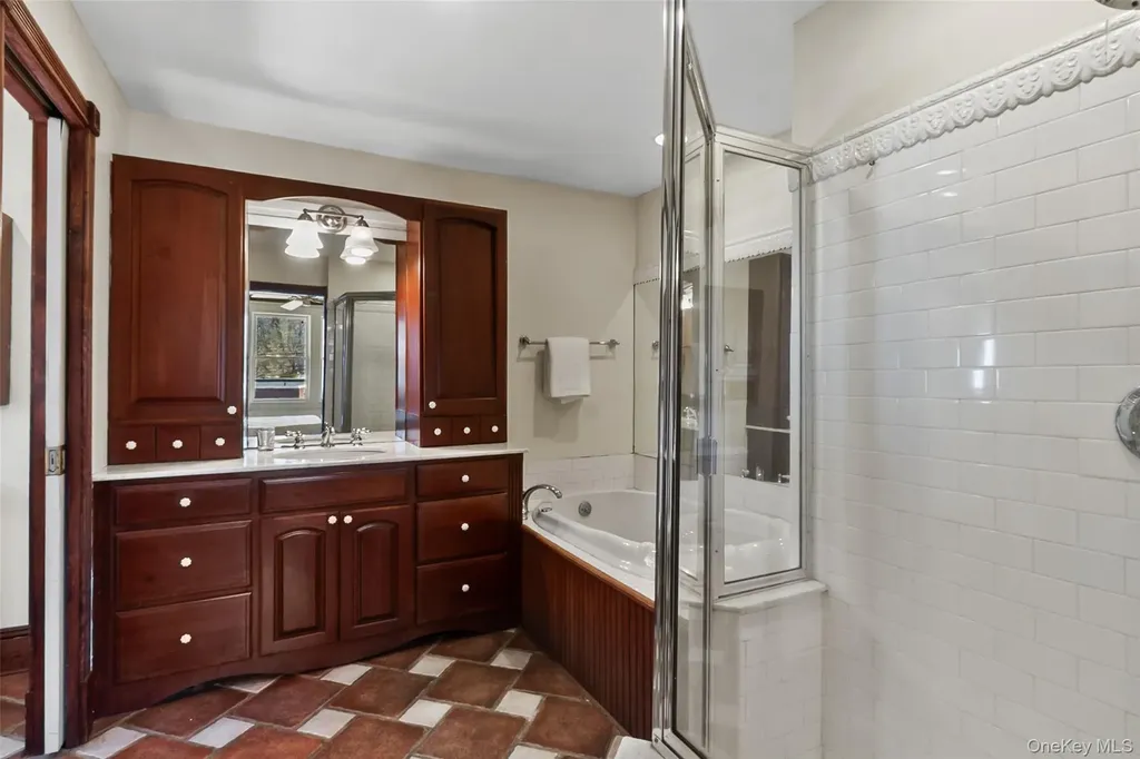 13 Lenox Place Mount Kisco NY 10549