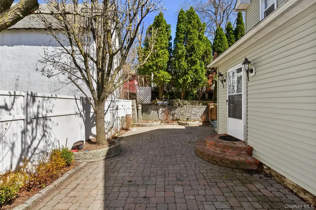 13 Lenox Place Mount Kisco NY 10549
