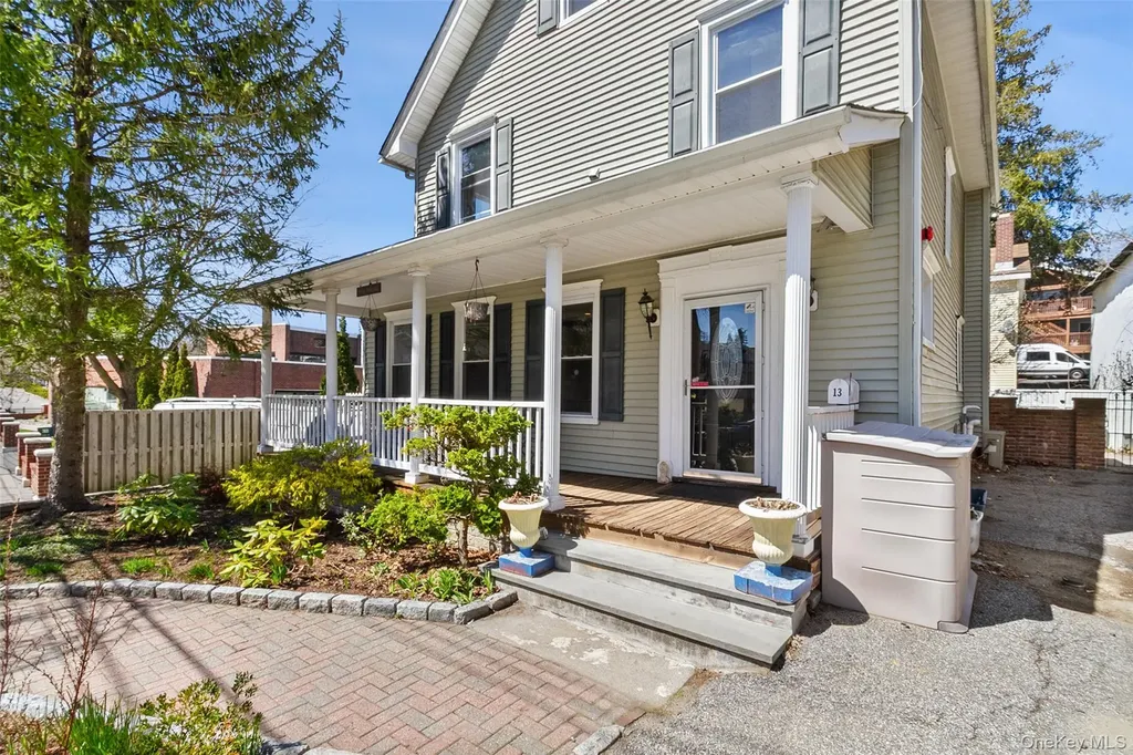 13 Lenox Place Mount Kisco NY 10549
