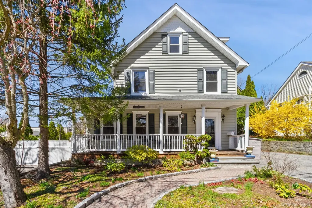 13 Lenox Place Mount Kisco NY 10549