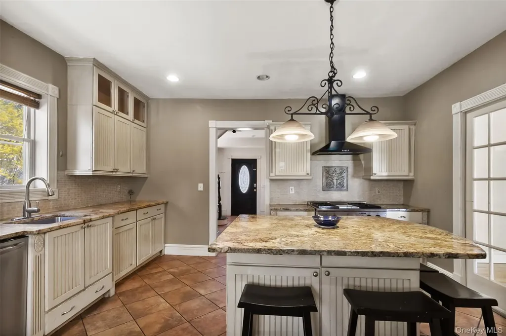 13 Lenox Place Mount Kisco NY 10549