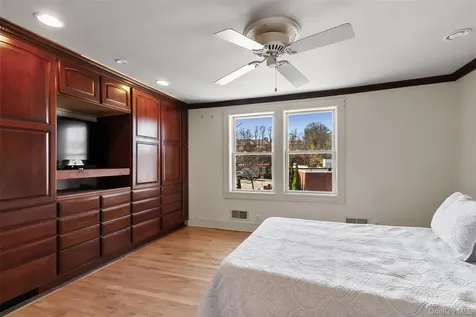 13 Lenox Place Mount Kisco NY 10549