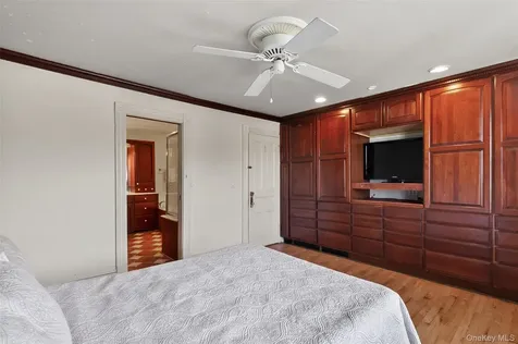 13 Lenox Place Mount Kisco NY 10549
