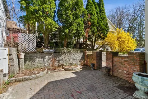 13 Lenox Place Mount Kisco NY 10549