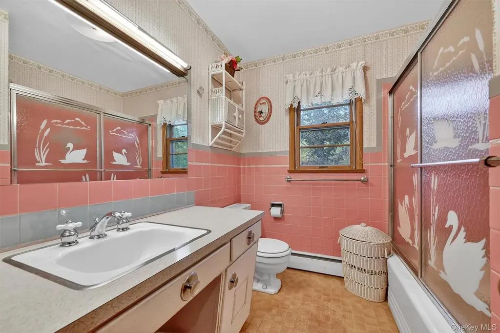 145 S Main Street Florida NY 10921