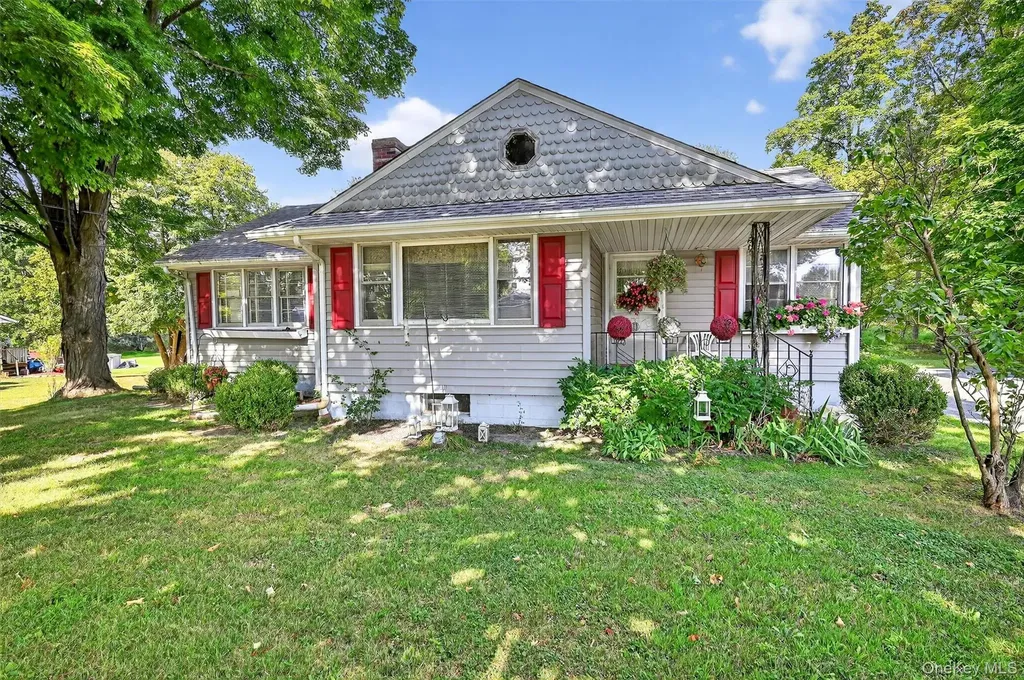 145 S Main Street Florida NY 10921