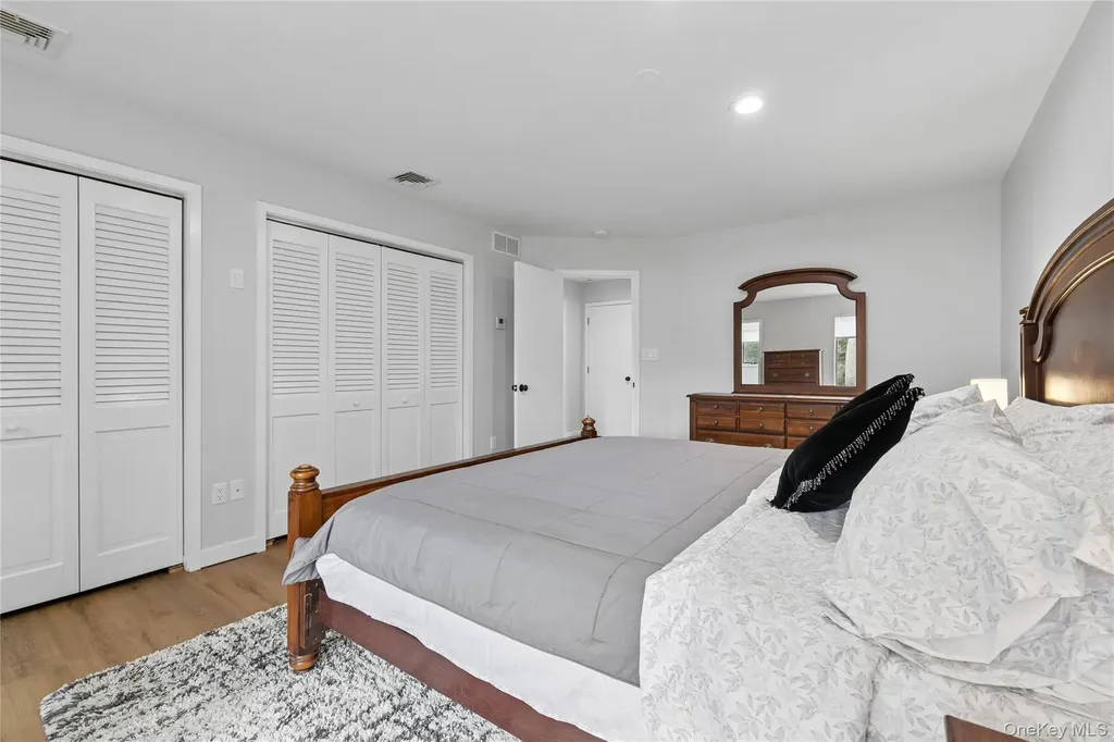 3 Harbor Road Hampton Bays NY 11946