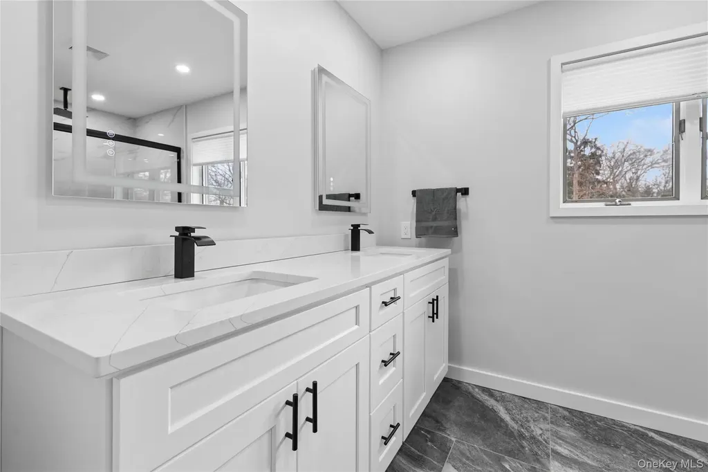 3 Harbor Road Hampton Bays NY 11946