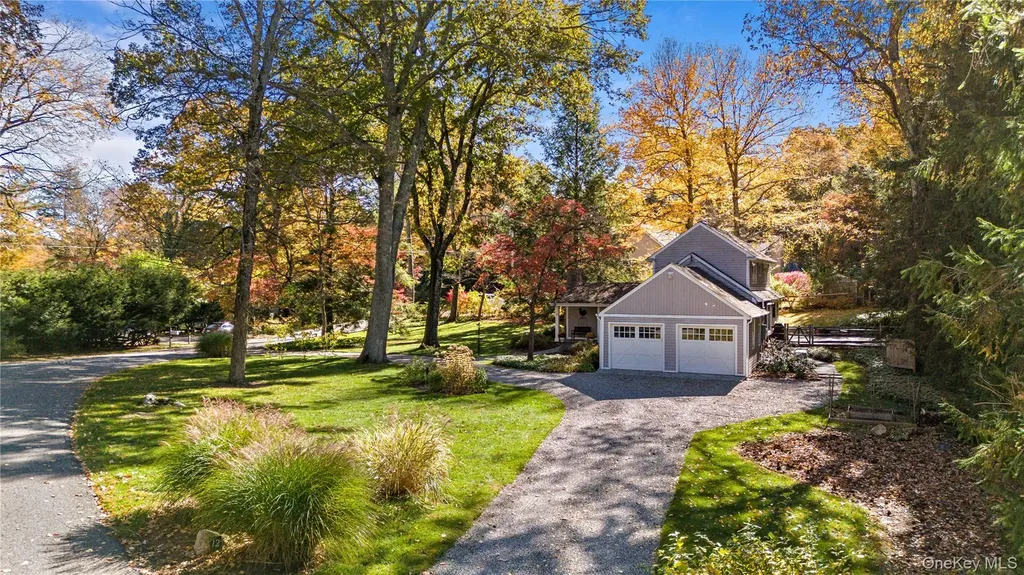 12 N Lake Circle South Salem NY 10590
