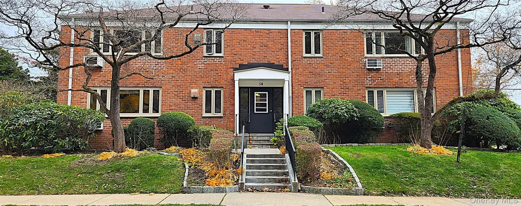 54 Lawrence Drive White Plains NY 10603