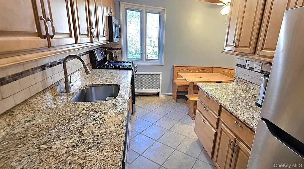 54 Lawrence Drive White Plains NY 10603