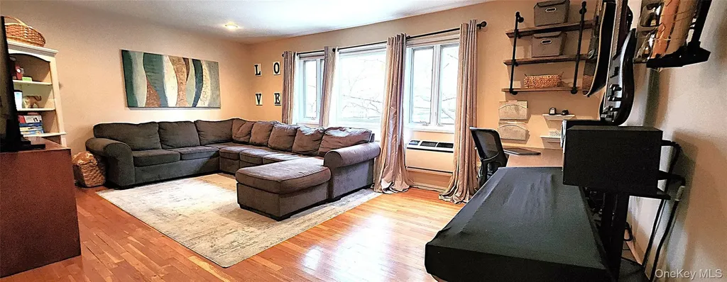 54 Lawrence Drive White Plains NY 10603