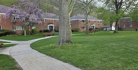 54 Lawrence Drive White Plains NY 10603