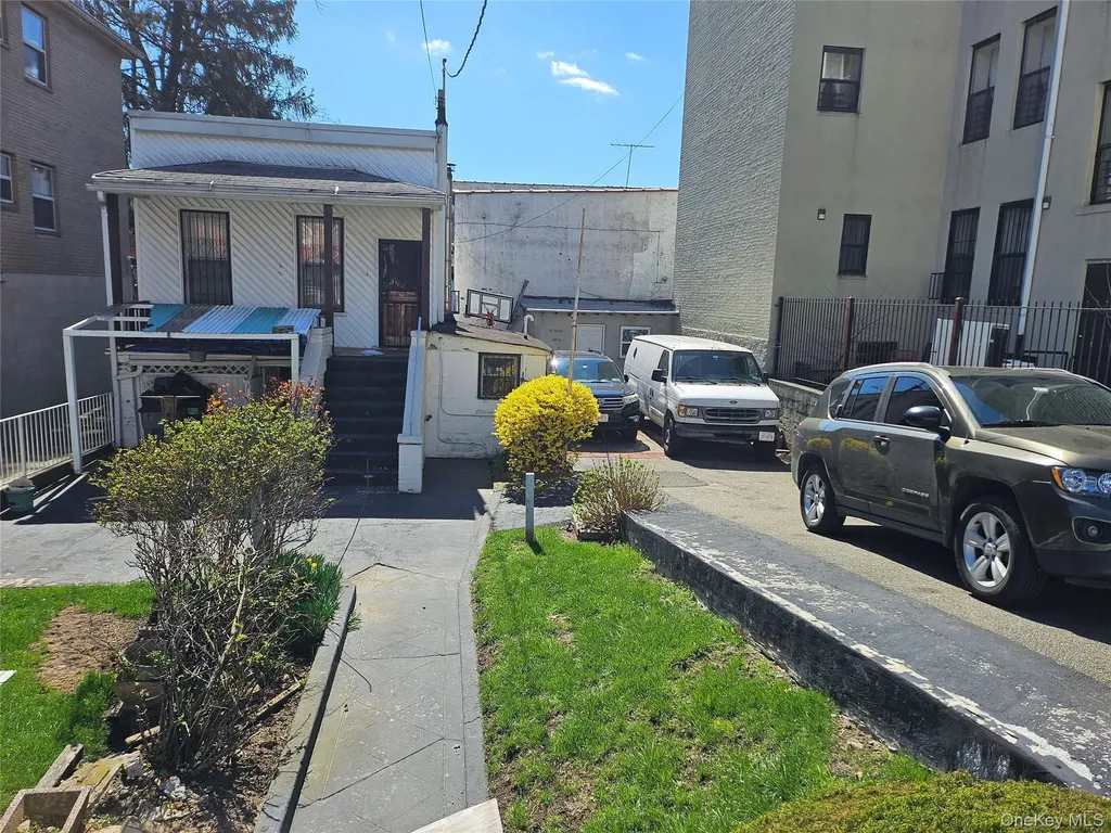 956 Hegeman Avenue Brooklyn NY 11208