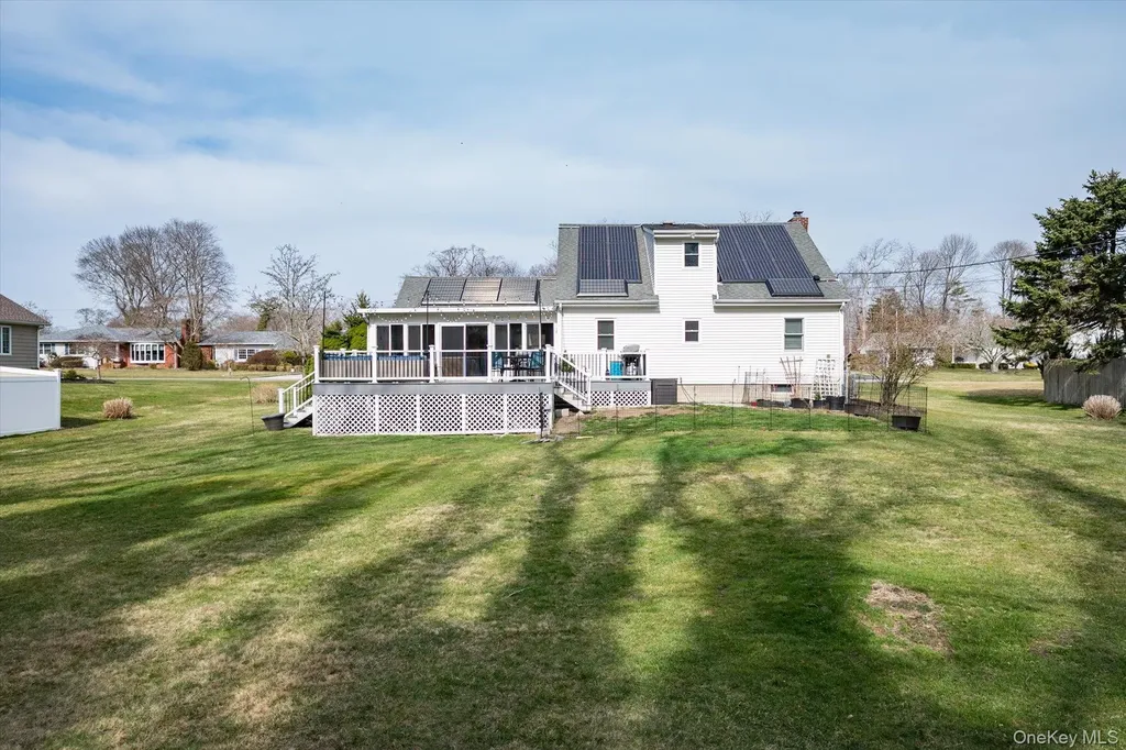 5 Orchard Road S East Patchogue NY 11772
