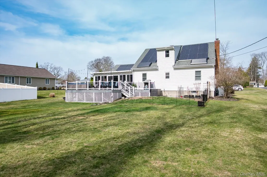5 Orchard Road S East Patchogue NY 11772