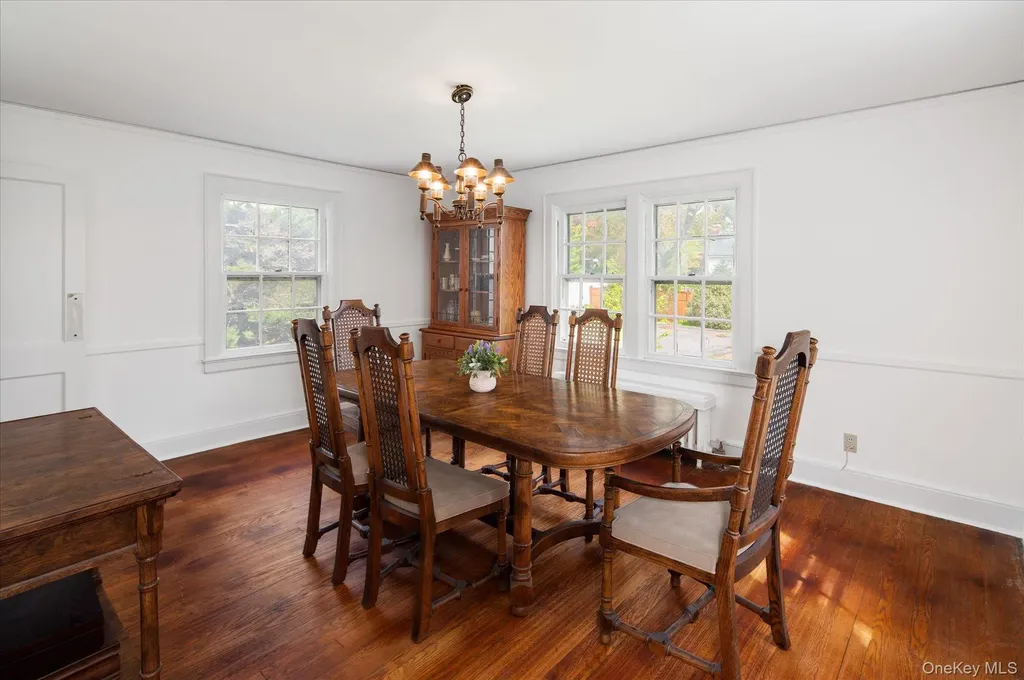 6 Helena Avenue White Plains NY 10605