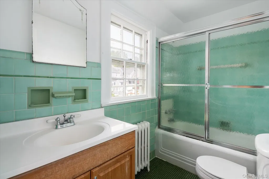 6 Helena Avenue White Plains NY 10605