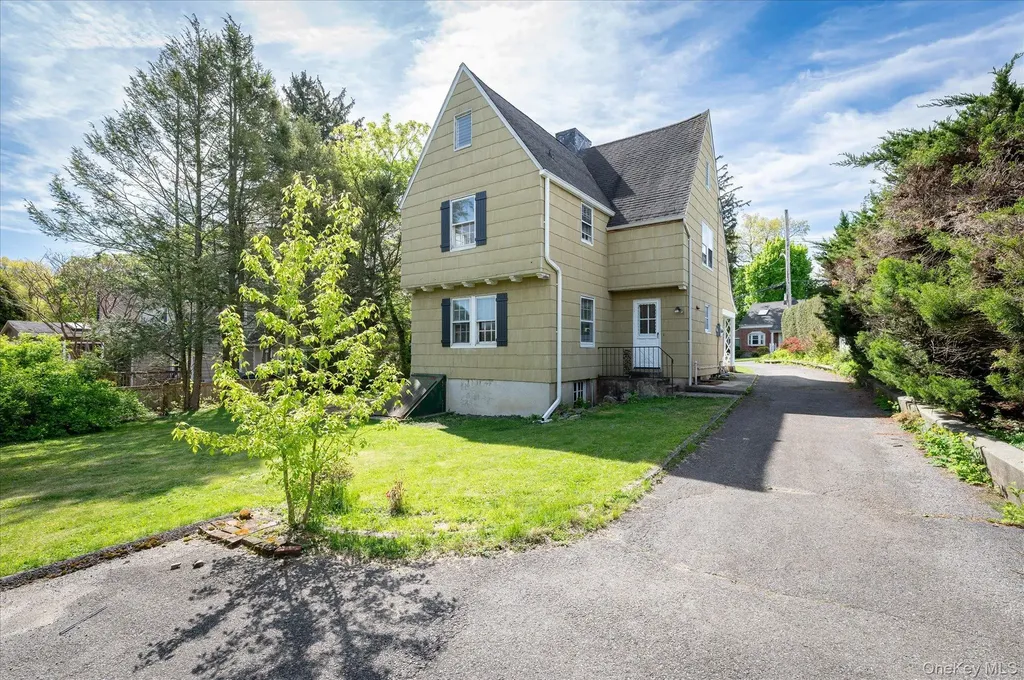 6 Helena Avenue White Plains NY 10605