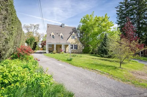 6 Helena Avenue White Plains NY 10605