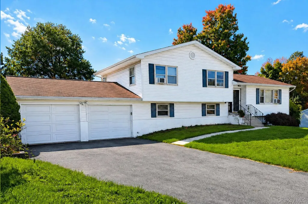 61 Decker Drive Washingtonville NY 10992