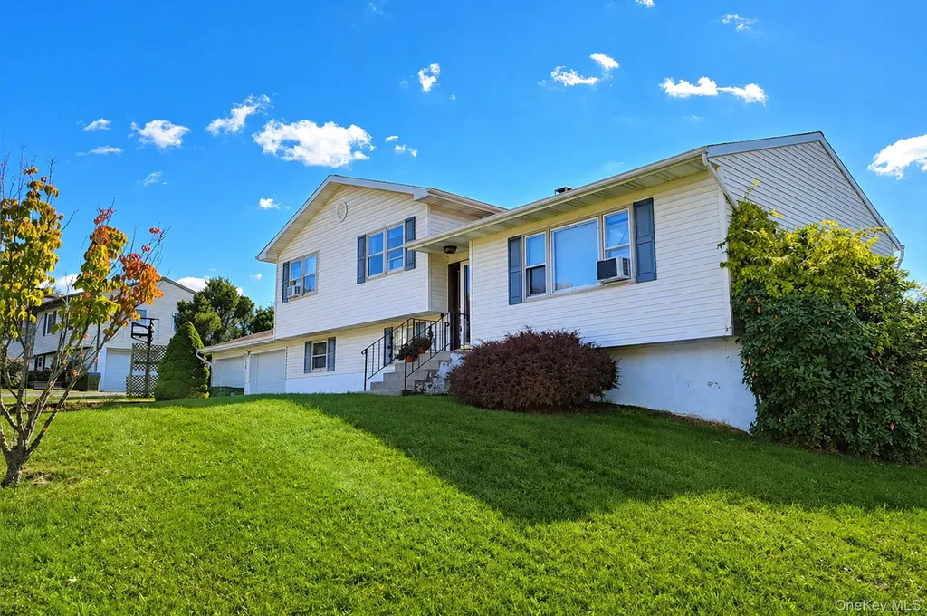 61 Decker Drive Washingtonville NY 10992