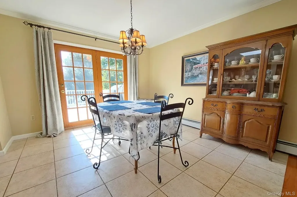 61 Decker Drive Washingtonville NY 10992