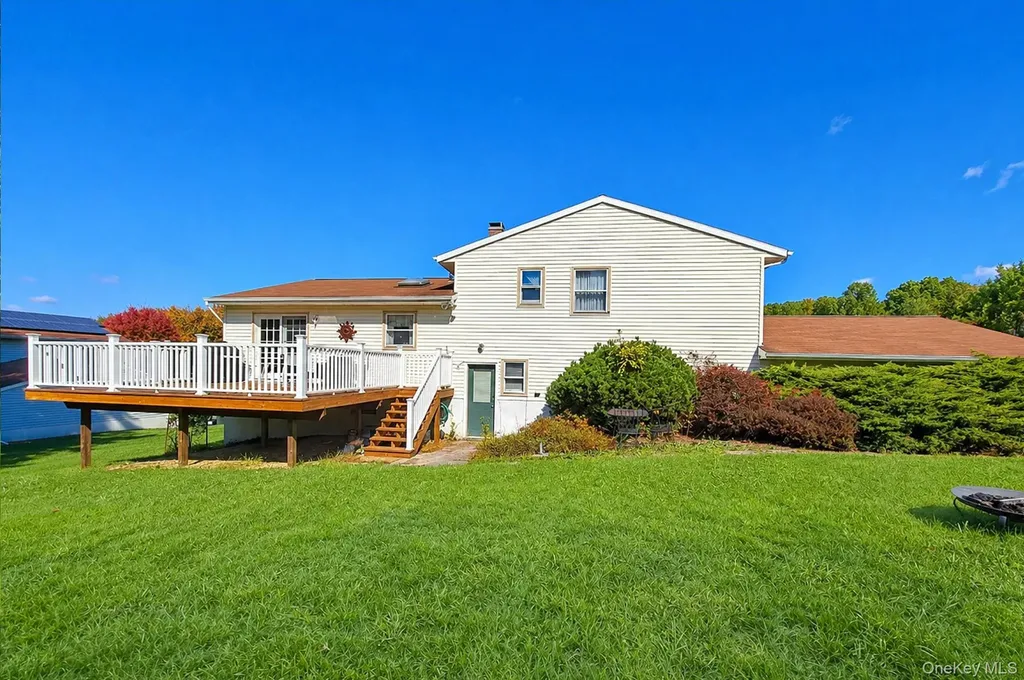 61 Decker Drive Washingtonville NY 10992