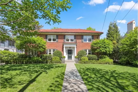 9 Sunnybrae Place Bronxville NY 10708