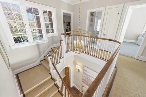 9 Sunnybrae Place Bronxville NY 10708