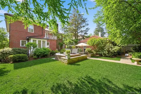 9 Sunnybrae Place Bronxville NY 10708
