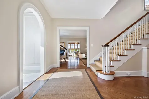 9 Sunnybrae Place Bronxville NY 10708