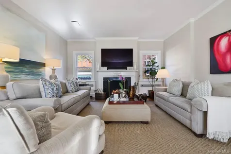 9 Sunnybrae Place Bronxville NY 10708