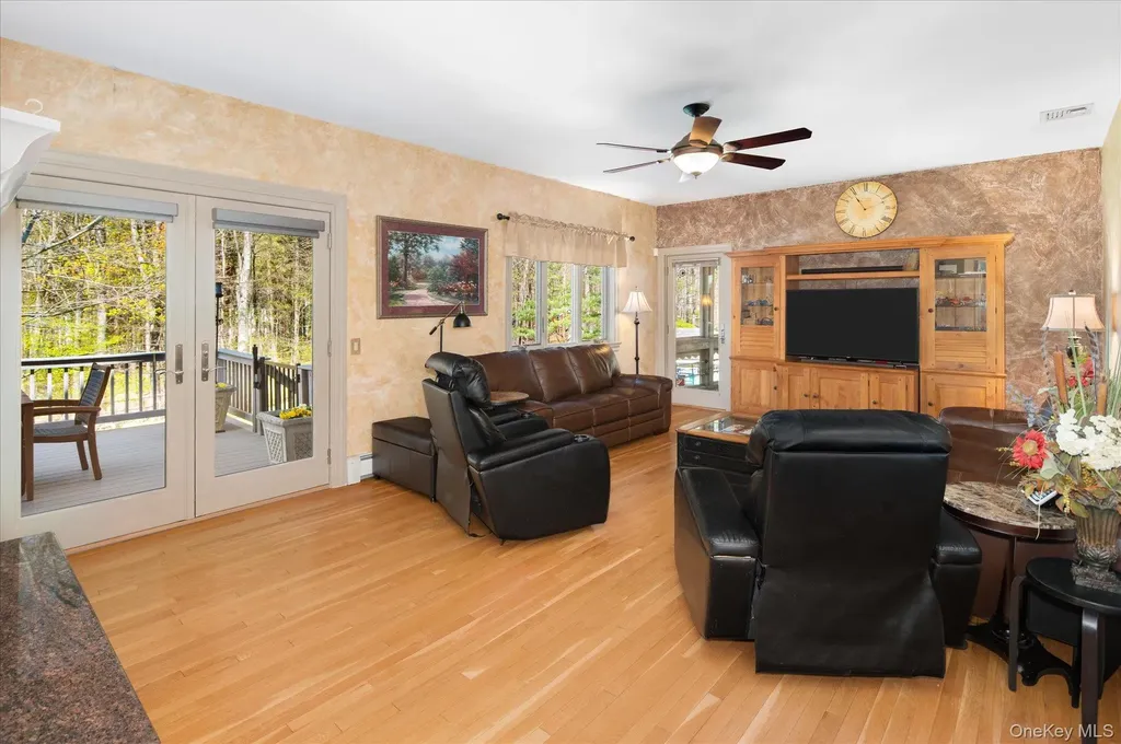 85 Orchard Hill Road Carmel NY 10512