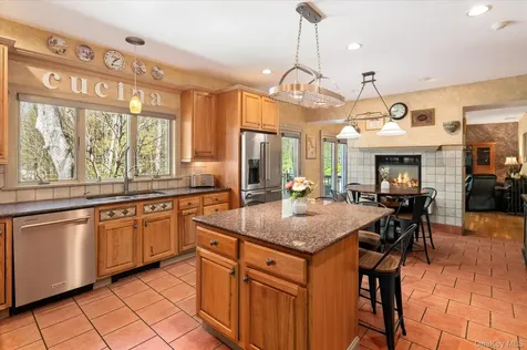85 Orchard Hill Road Carmel NY 10512