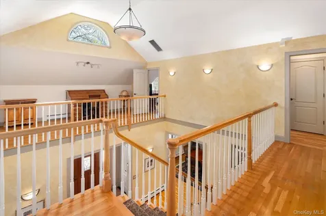 85 Orchard Hill Road Carmel NY 10512