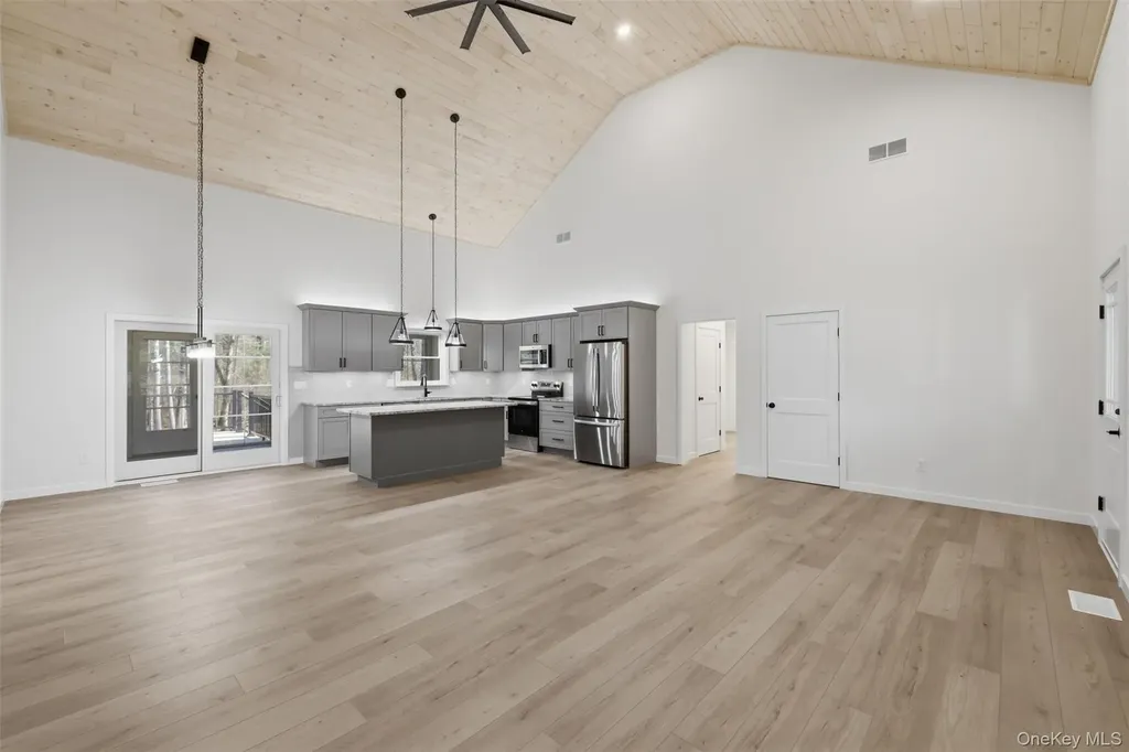 21 Crawford Road Eldred NY 12528