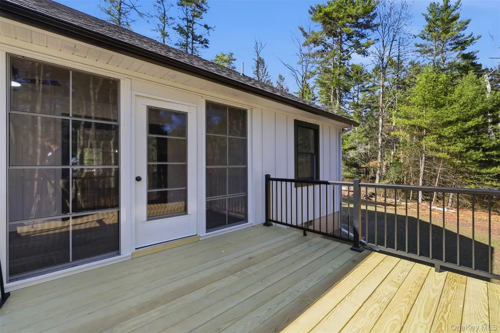 21 Crawford Road Eldred NY 12528