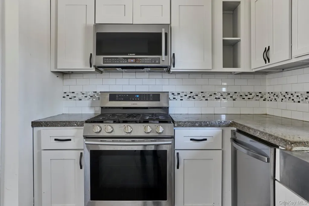 361 Allen Road Salt Point NY 12578