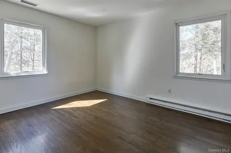 361 Allen Road Salt Point NY 12578
