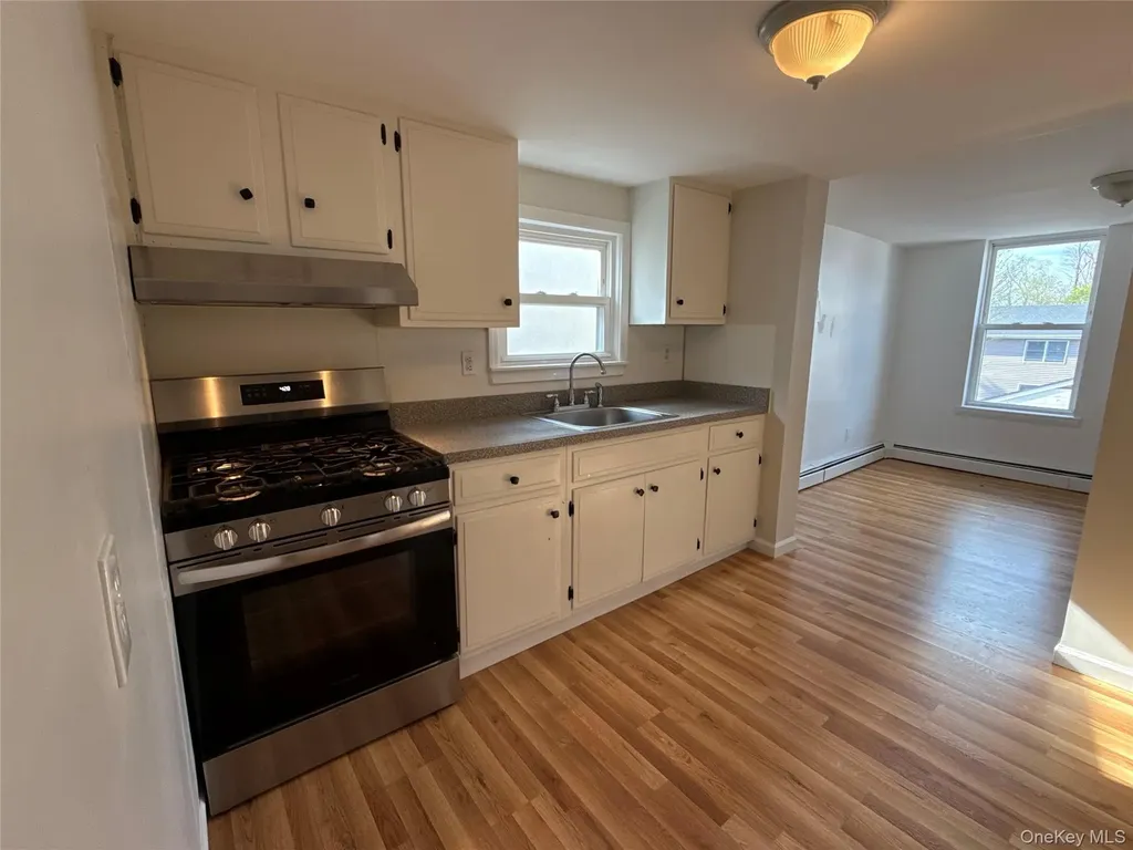 49 1/2 Elm Street Sleepy Hollow NY 10591