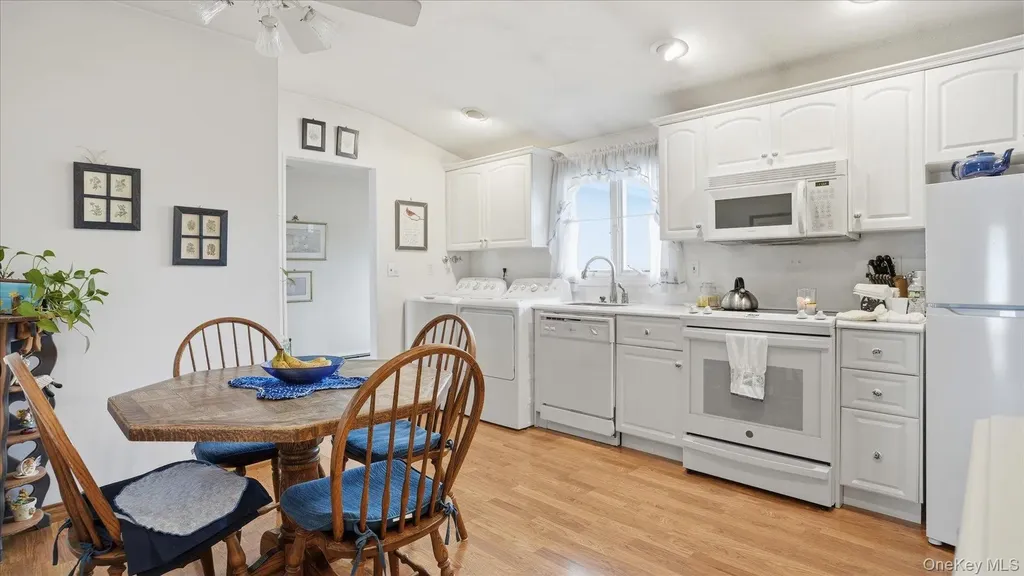 19 All Points Terrace Holbrook NY 11741